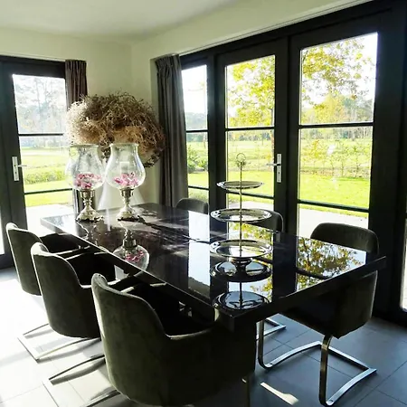Modern Located In The Achterhoek Villa Lochem